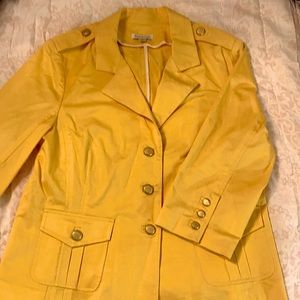 Joan Rivers yellow blazer